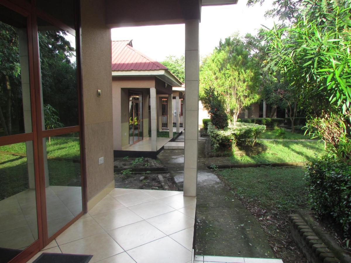 Mikumi Resort Hotel Exterior photo